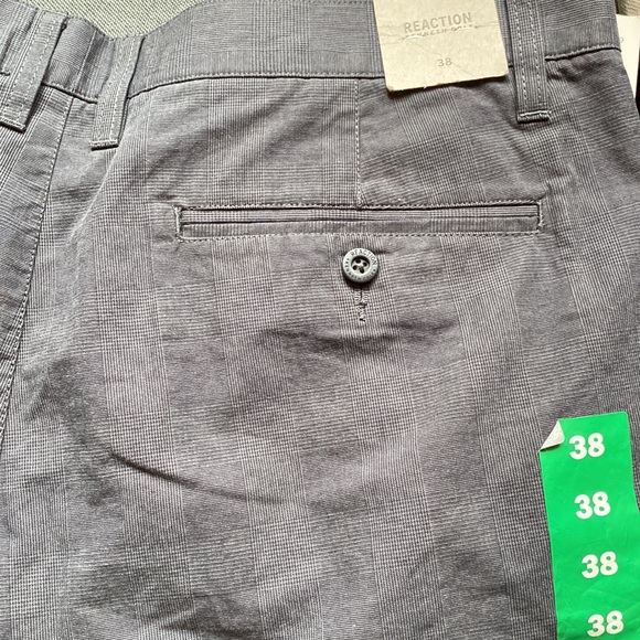 Keneth Coke Reaction Shorts - Picture 6 of 10